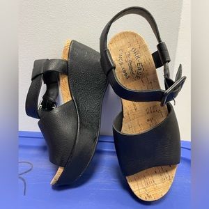 Kork-Ease Keirn Wedge 7M Black Leather Platform Ankle Strap Sandals EUC